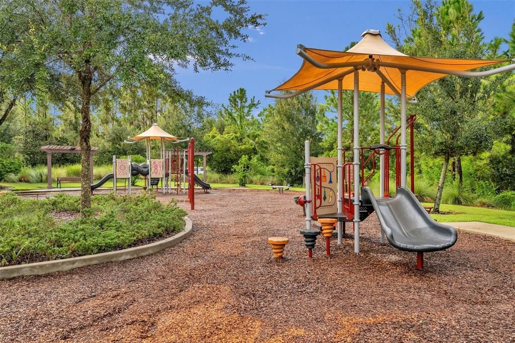 En Venta: $675,000 (4 camas, 3 baños, 2855 Pies cuadrados)