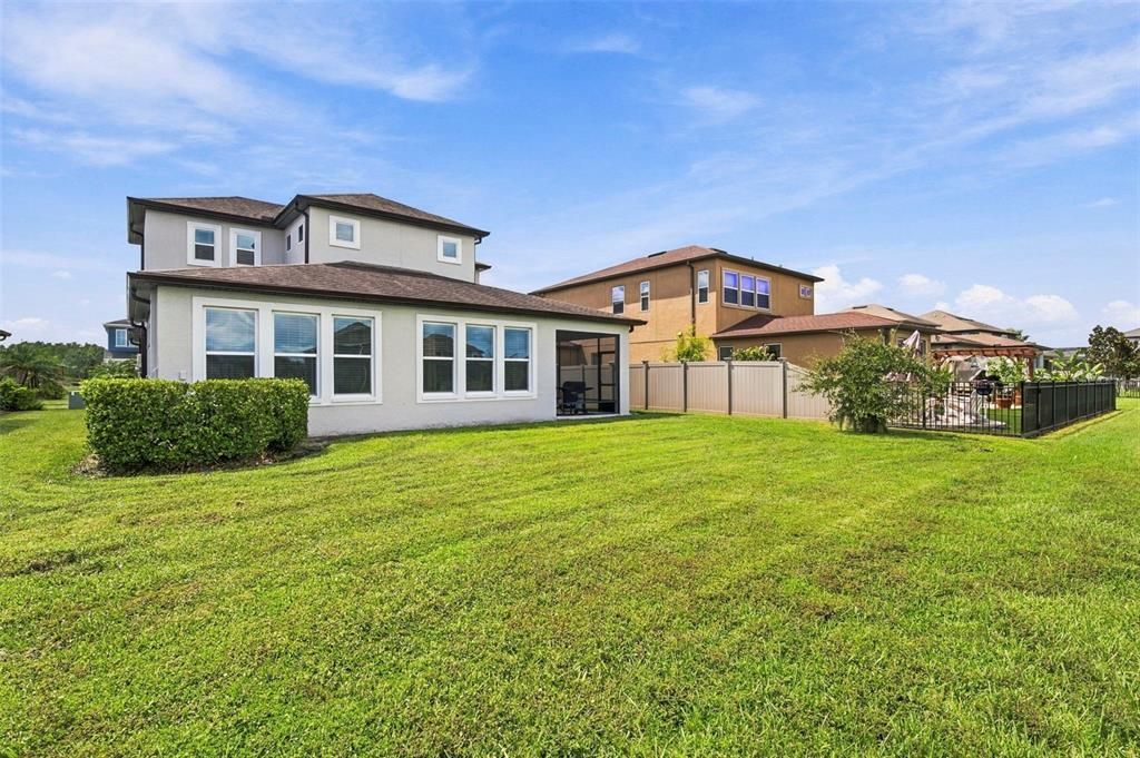 En Venta: $675,000 (4 camas, 3 baños, 2855 Pies cuadrados)