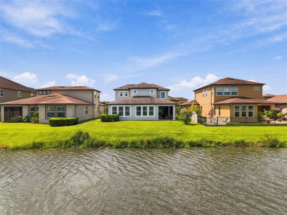 En Venta: $675,000 (4 camas, 3 baños, 2855 Pies cuadrados)