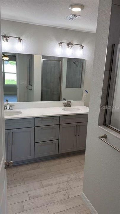 В аренду: $1,980 (3 спален, 2 ванн, 1440 Квадратных фут)