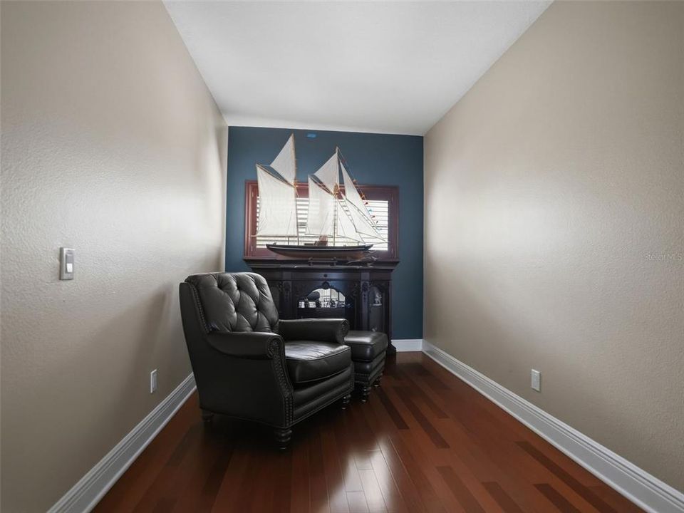 For Sale: $1,399,900 (6 beds, 6 baths, 5791 Square Feet)
