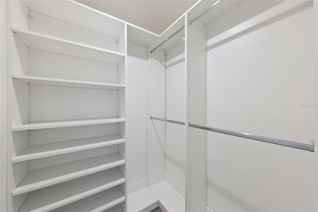 На продажу: $329,000 (3 спален, 2 ванн, 1353 Квадратных фут)
