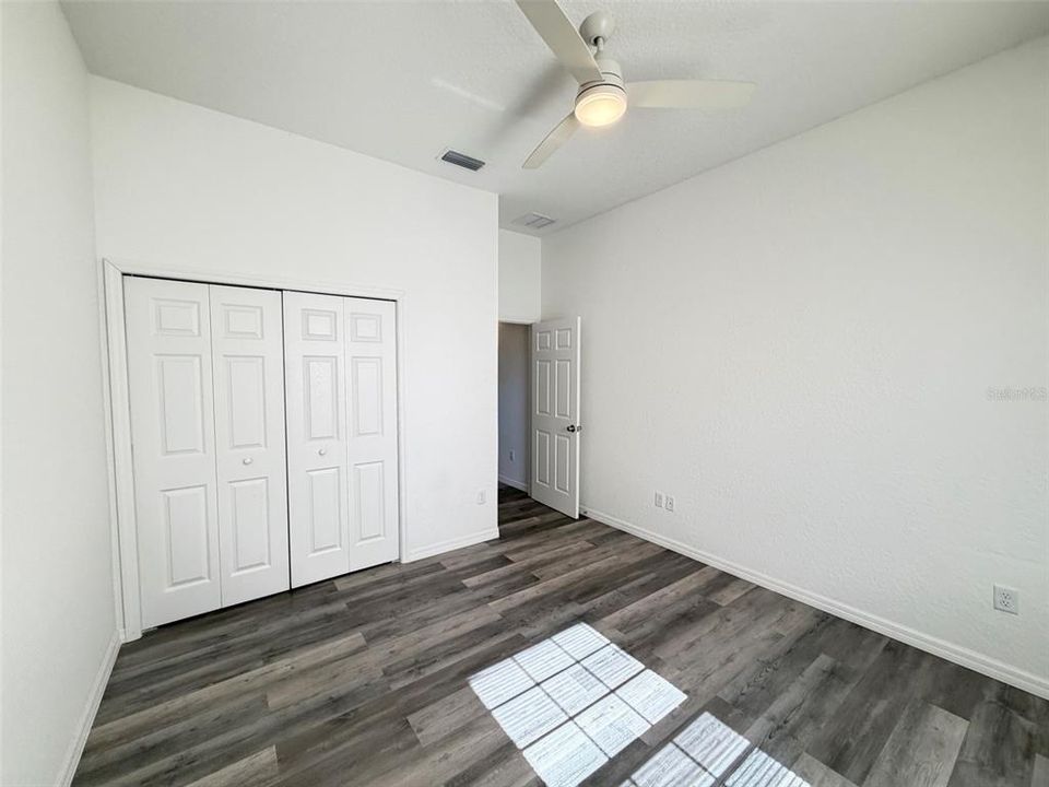 For Sale: $275,000 (3 beds, 2 baths, 1430 Square Feet)