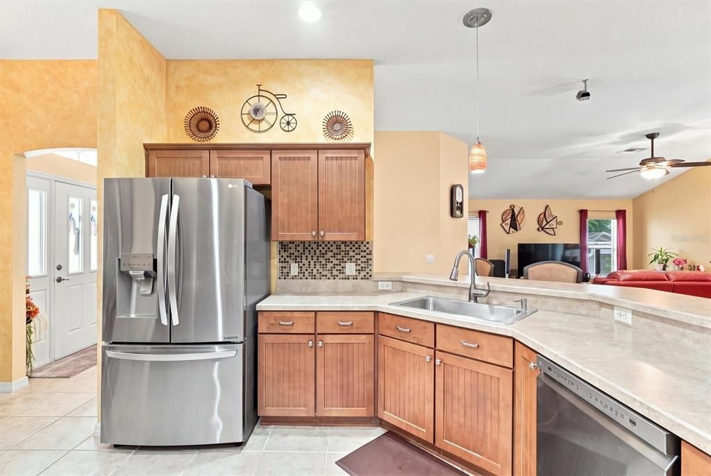 For Sale: $494,900 (3 beds, 2 baths, 1918 Square Feet)