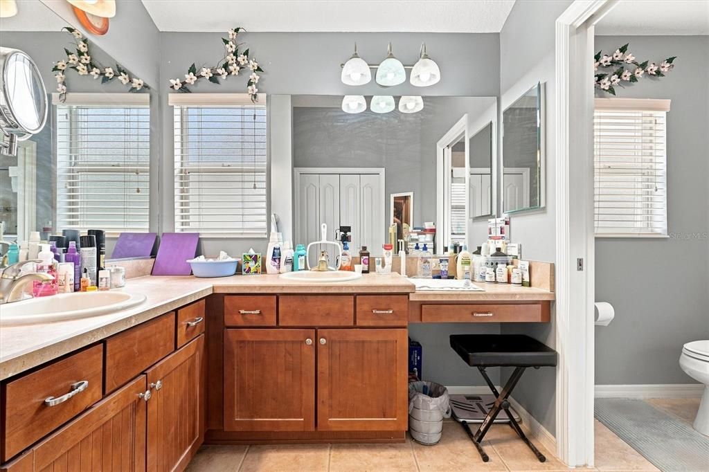 For Sale: $494,900 (3 beds, 2 baths, 1918 Square Feet)