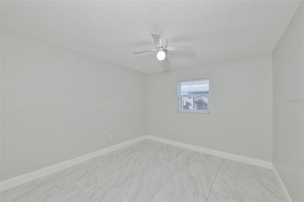 В аренду: $1,595 (2 спален, 1 ванн, 804 Квадратных фут)