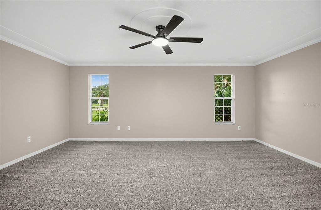 For Sale: $479,900 (3 beds, 3 baths, 1824 Square Feet)