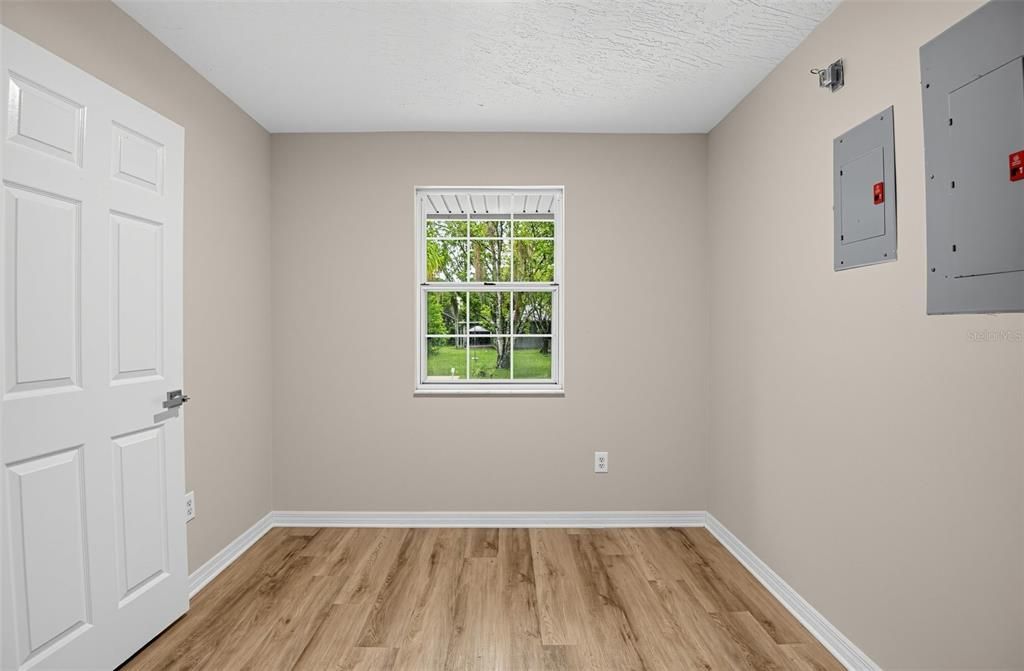 For Sale: $479,900 (3 beds, 3 baths, 1824 Square Feet)