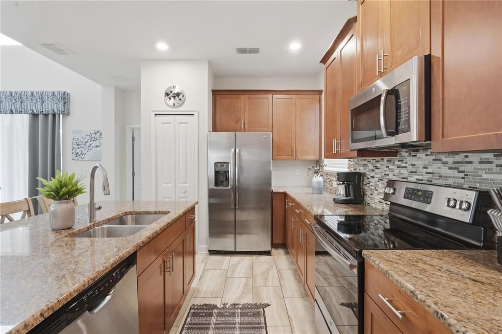 En Venta: $600,000 (5 camas, 5 baños, 3081 Pies cuadrados)