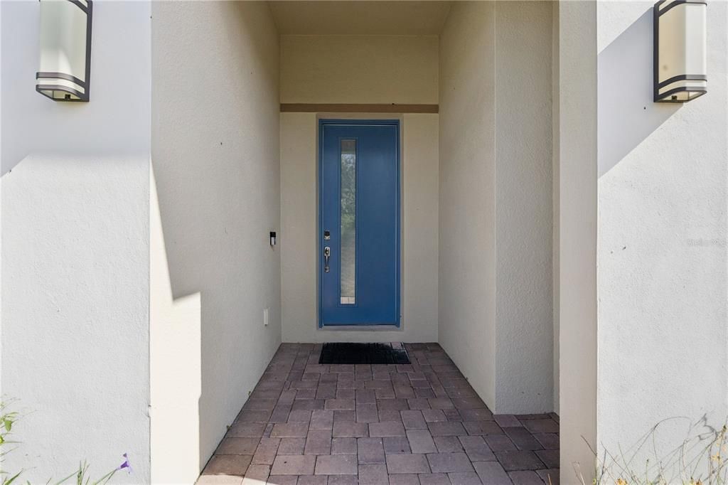 For Sale: $415,999 (4 beds, 3 baths, 1955 Square Feet)