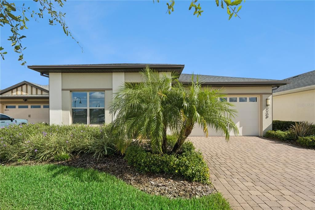 For Sale: $415,999 (4 beds, 3 baths, 1955 Square Feet)