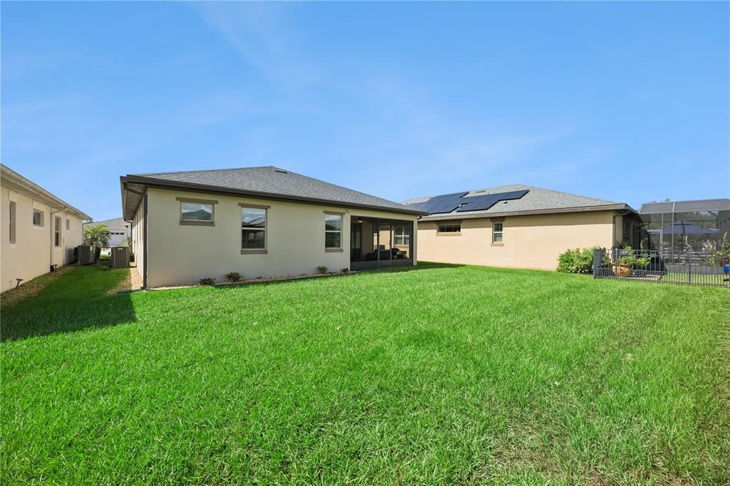 For Sale: $415,999 (4 beds, 3 baths, 1955 Square Feet)