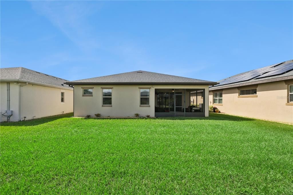 For Sale: $415,999 (4 beds, 3 baths, 1955 Square Feet)
