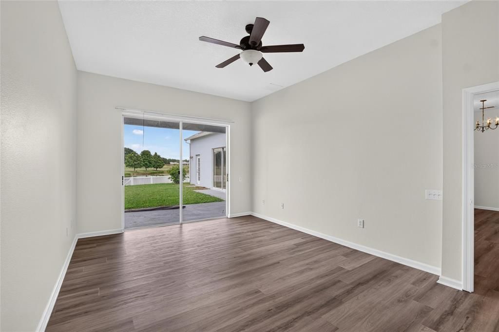 For Sale: $425,000 (4 beds, 3 baths, 2996 Square Feet)