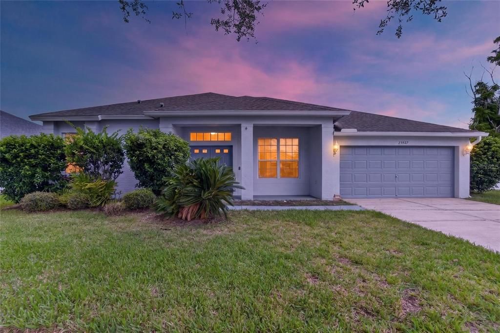 For Sale: $425,000 (4 beds, 3 baths, 2996 Square Feet)
