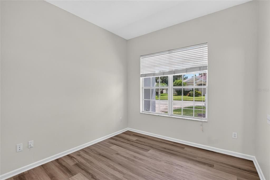 For Sale: $425,000 (4 beds, 3 baths, 2996 Square Feet)
