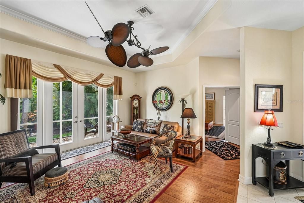 Activo con contrato: $499,000 (3 camas, 3 baños, 2347 Pies cuadrados)