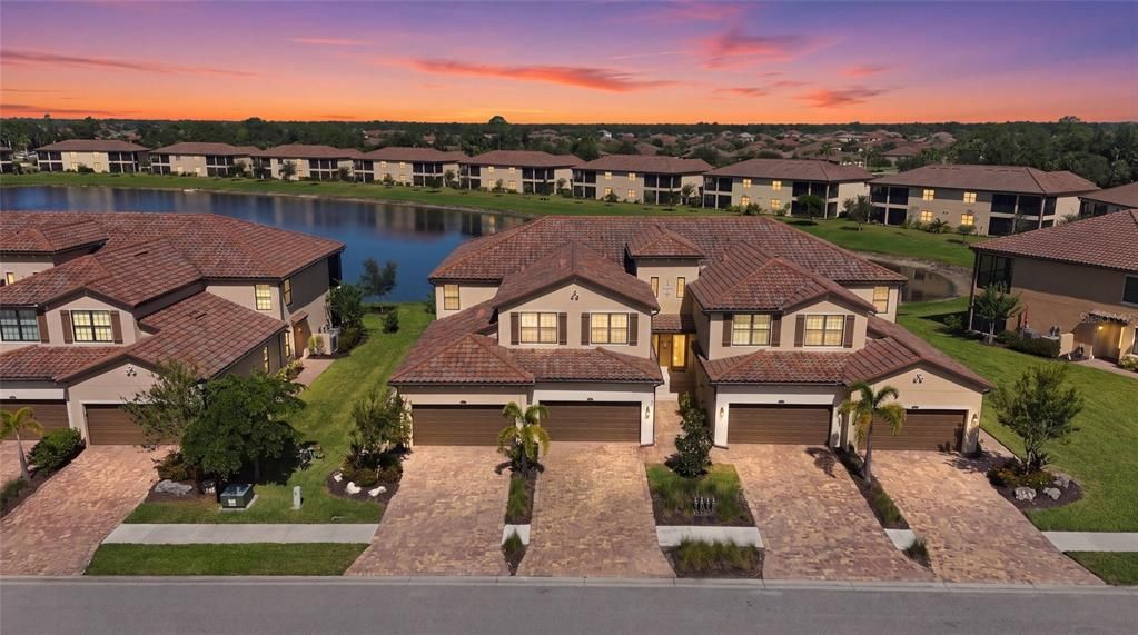 For Sale: $419,900 (3 beds, 2 baths, 2187 Square Feet)