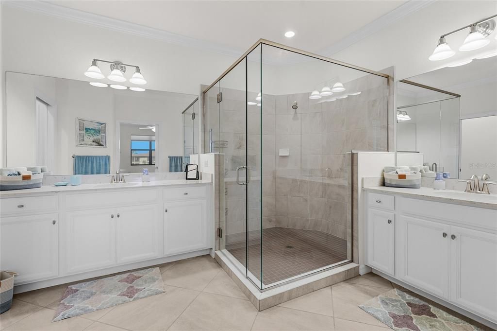 For Sale: $419,900 (3 beds, 2 baths, 2187 Square Feet)