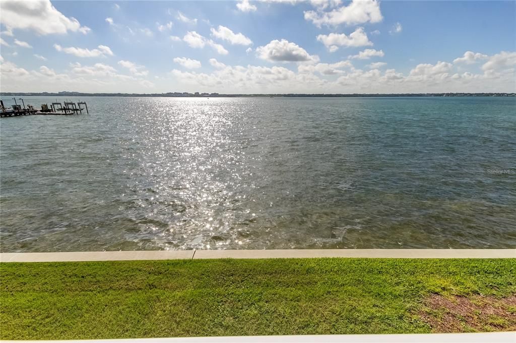 En Venta: $675,000 (2 camas, 2 baños, 1118 Pies cuadrados)