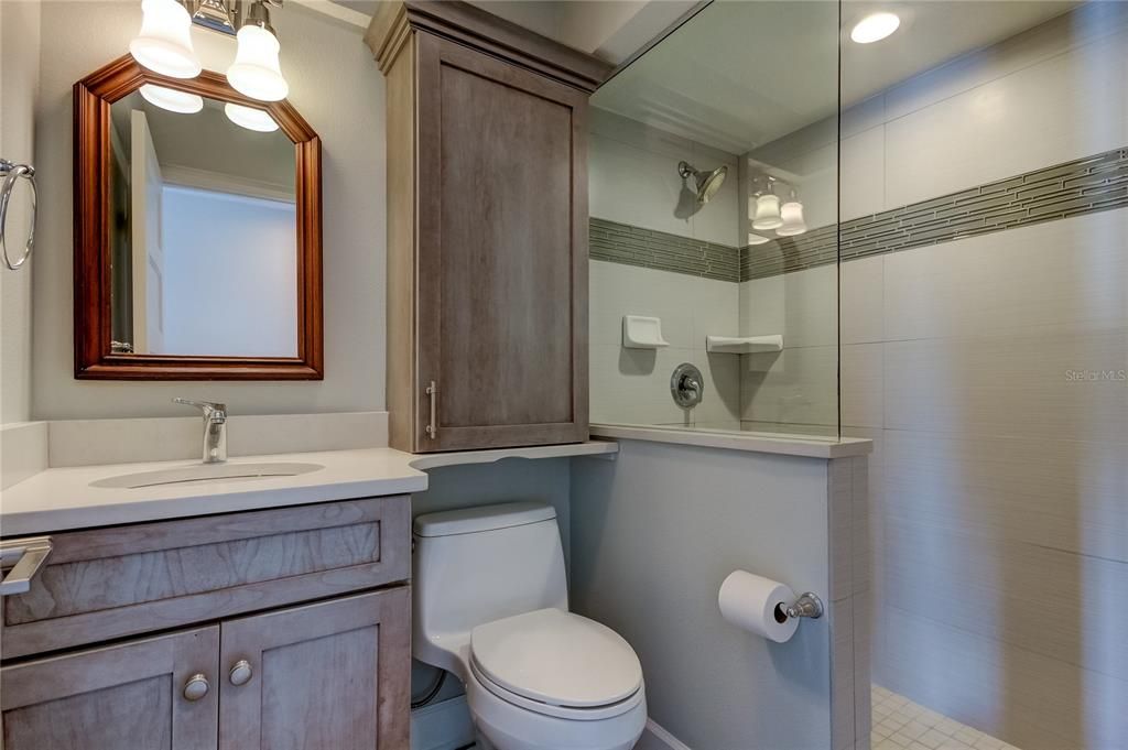 En Venta: $675,000 (2 camas, 2 baños, 1118 Pies cuadrados)