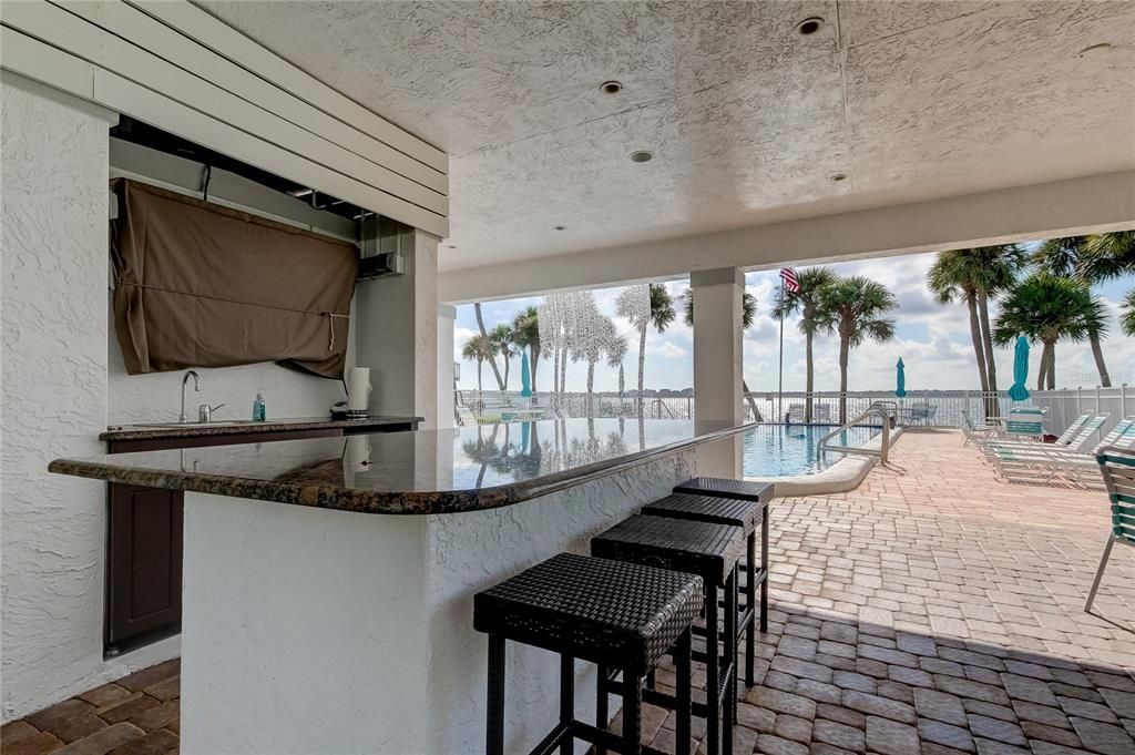 En Venta: $675,000 (2 camas, 2 baños, 1118 Pies cuadrados)