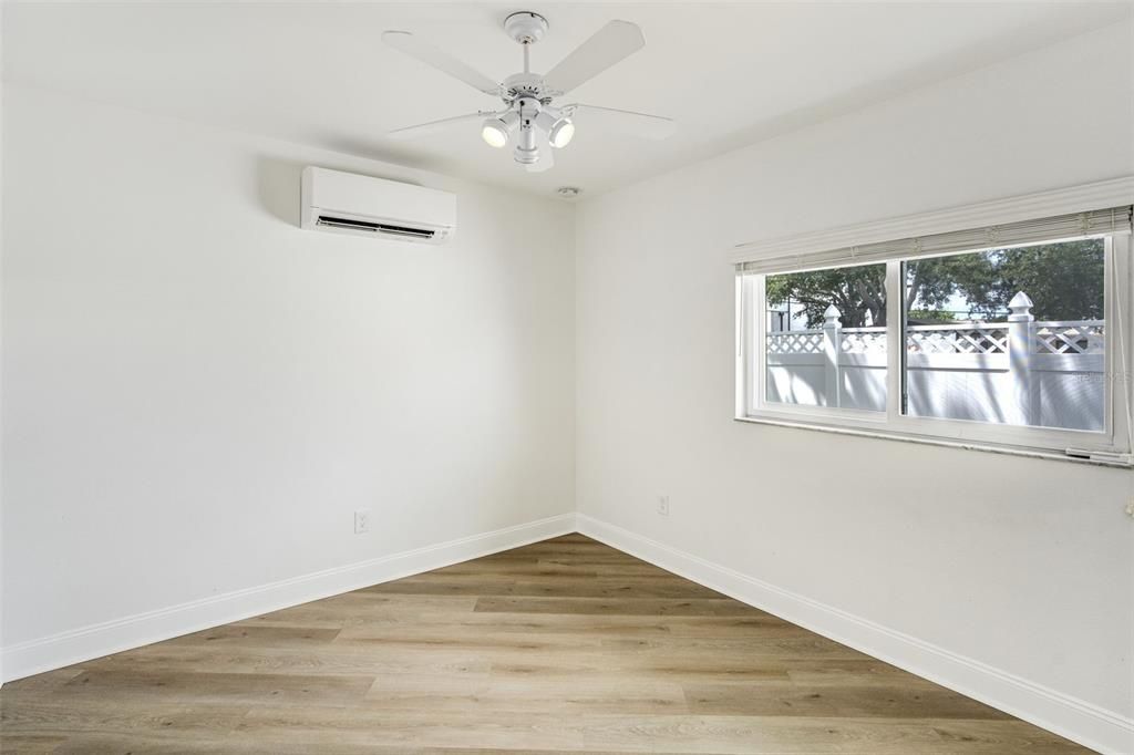 En Venta: $1,449,000 (5 camas, 3 baños, 2760 Pies cuadrados)