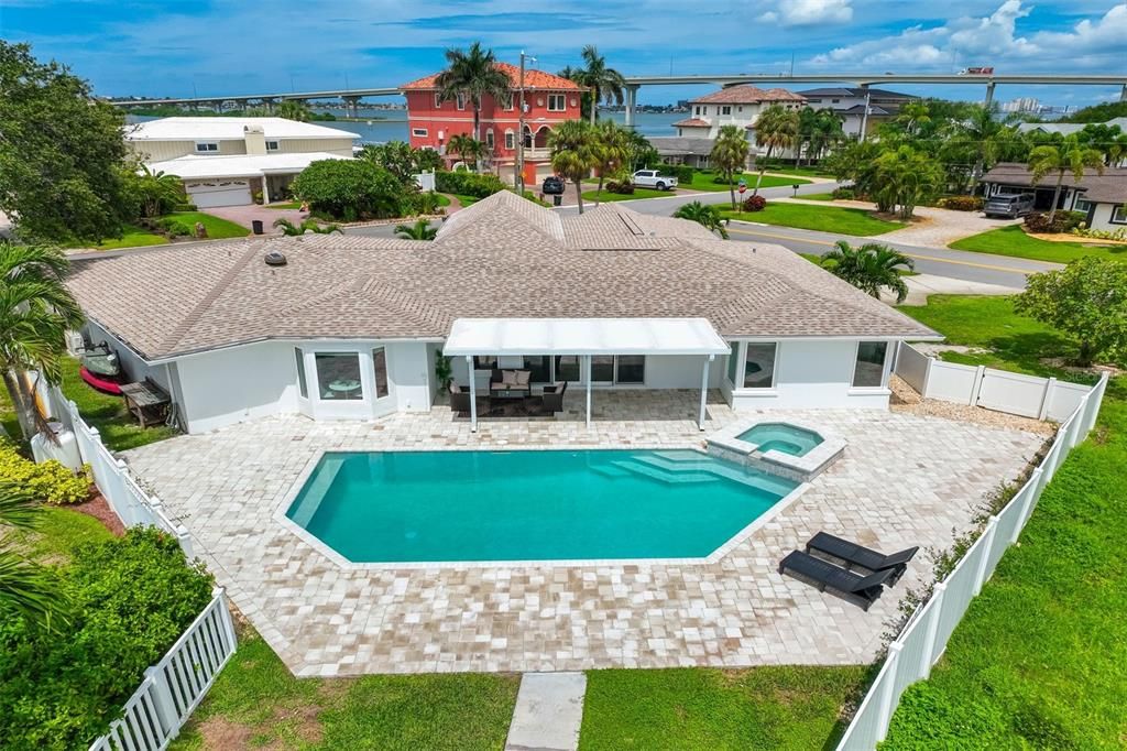 En Venta: $1,449,000 (5 camas, 3 baños, 2760 Pies cuadrados)