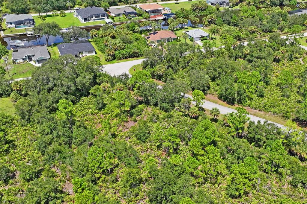 待售: $25,000 (0.23 acres)