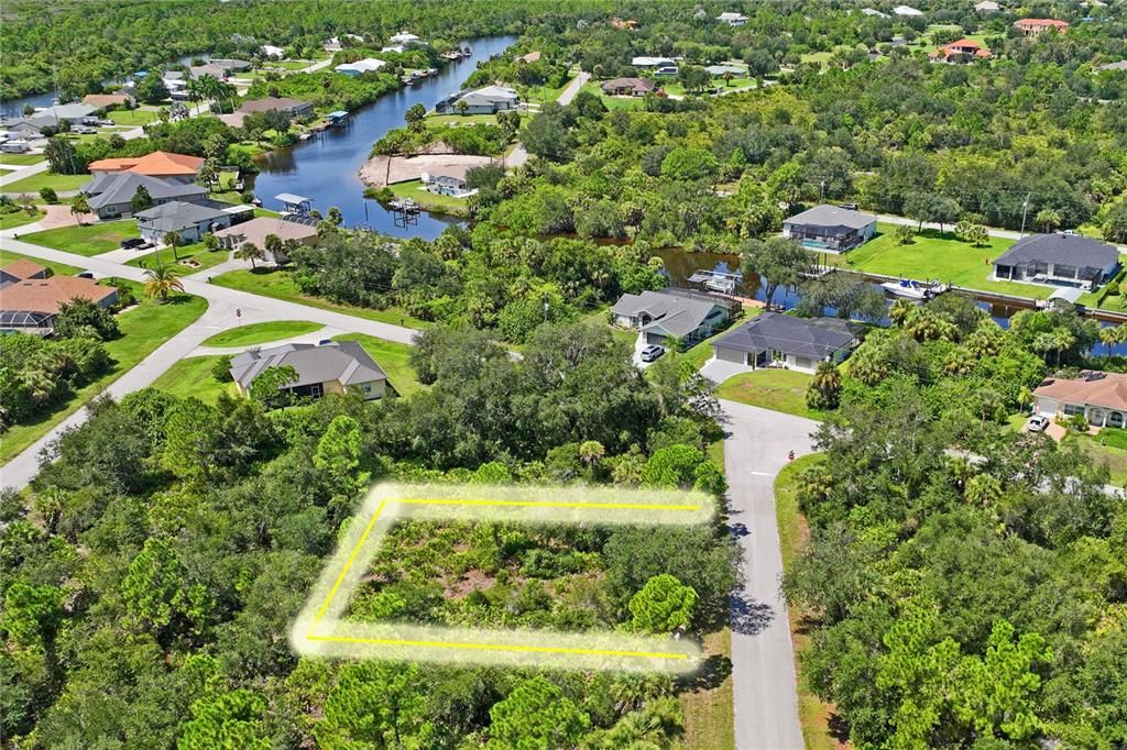 待售: $25,000 (0.23 acres)