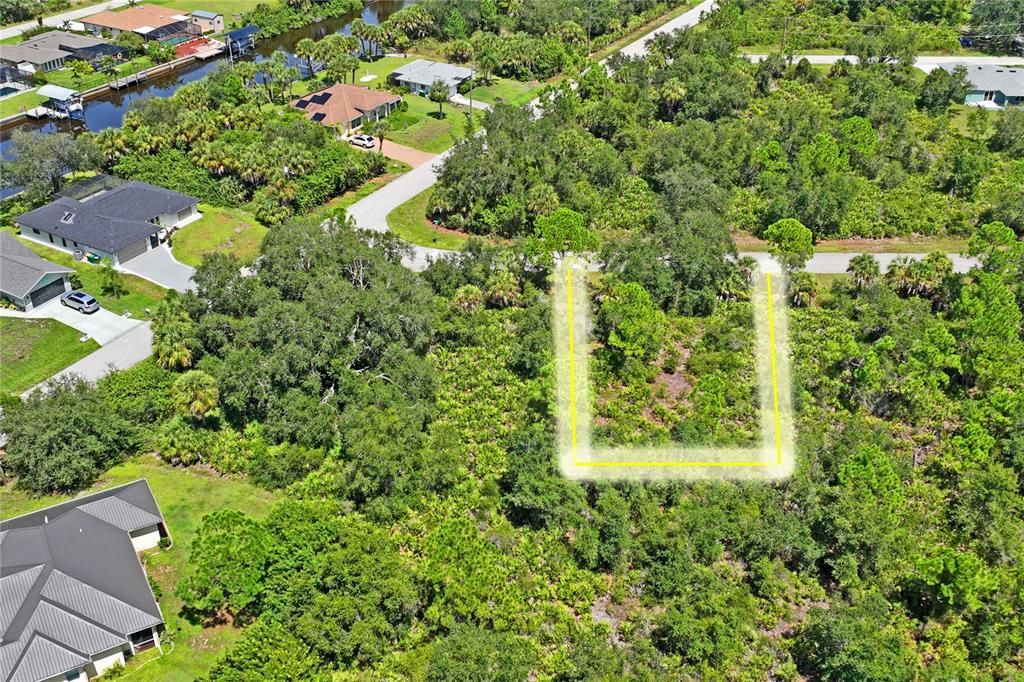待售: $25,000 (0.23 acres)