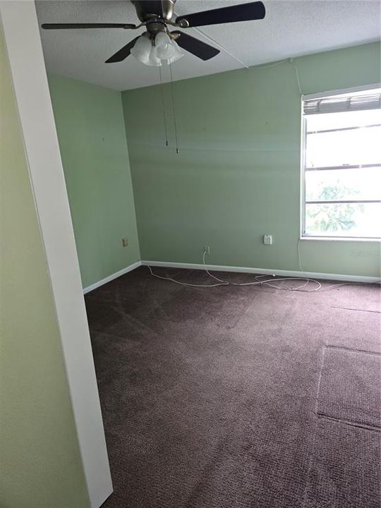 For Rent: $2,200 (2 beds, 2 baths, 875 Square Feet)