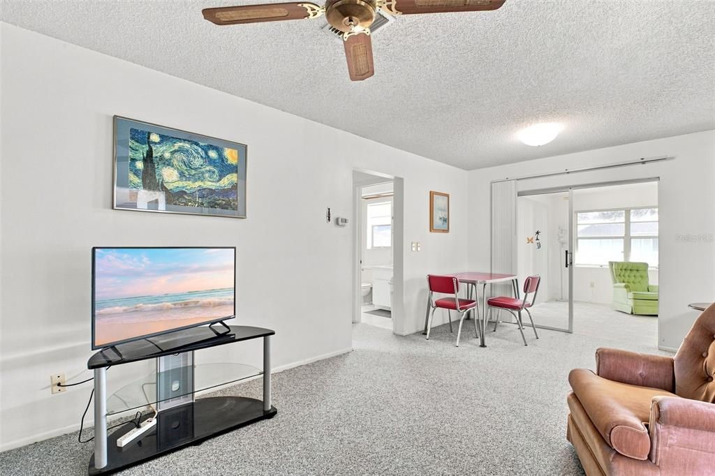For Sale: $425,000 (2 beds, 2 baths, 1775 Square Feet)