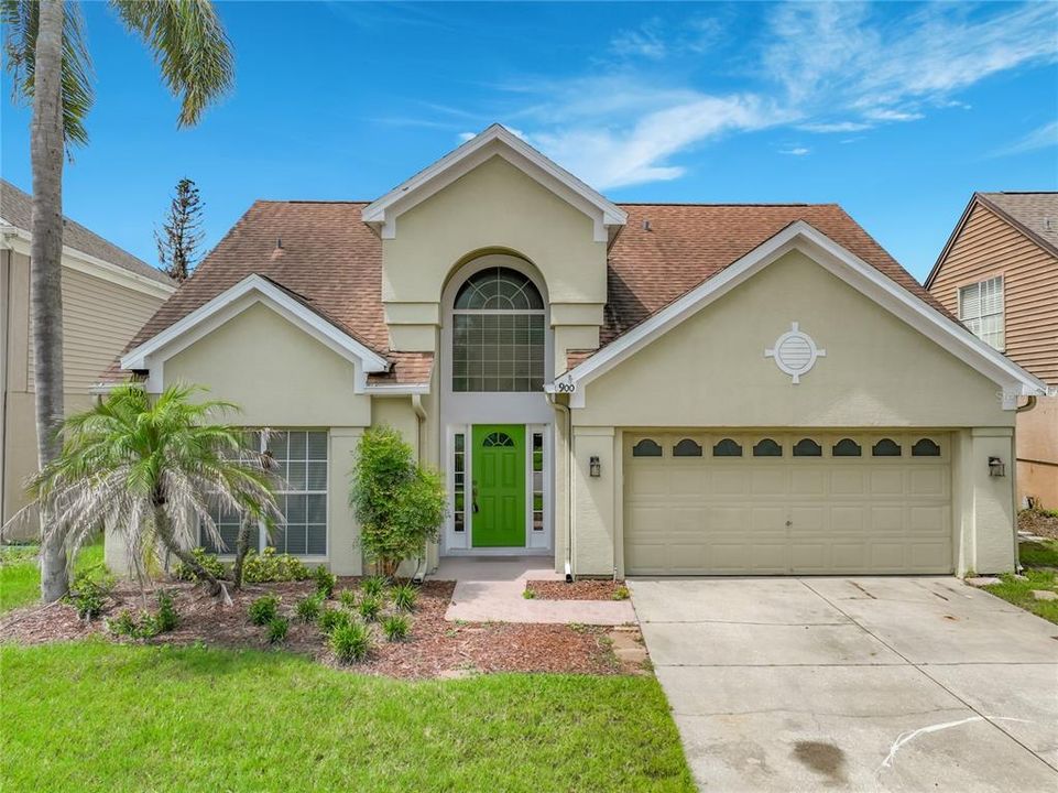 For Rent: $2,700 (3 beds, 2 baths, 1712 Square Feet)