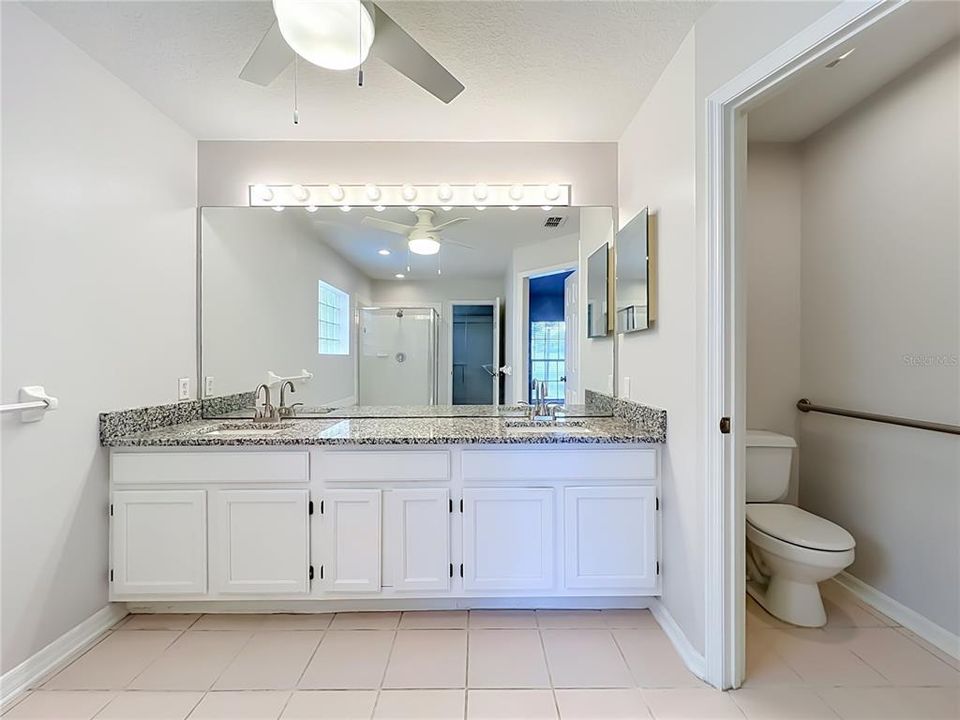 For Rent: $2,700 (3 beds, 2 baths, 1712 Square Feet)