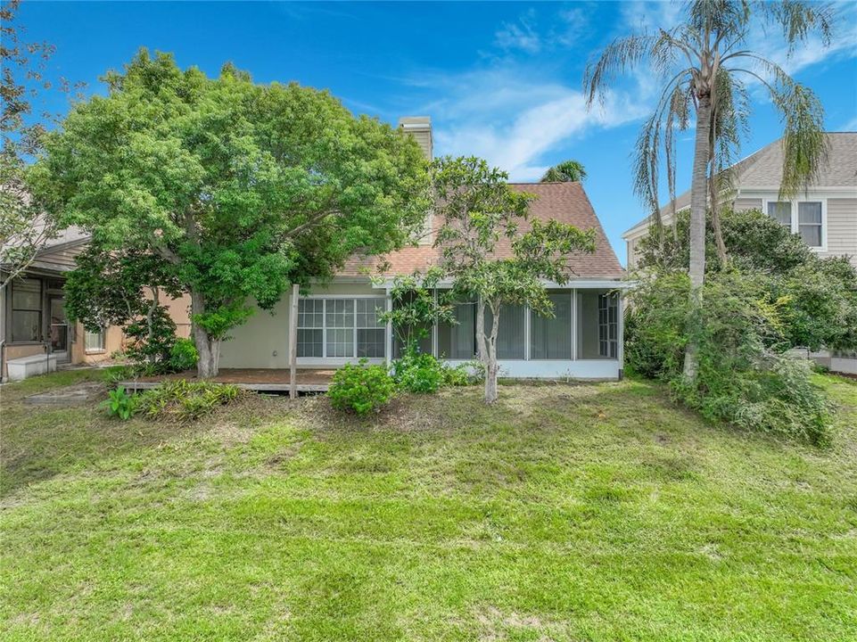 For Rent: $2,700 (3 beds, 2 baths, 1712 Square Feet)
