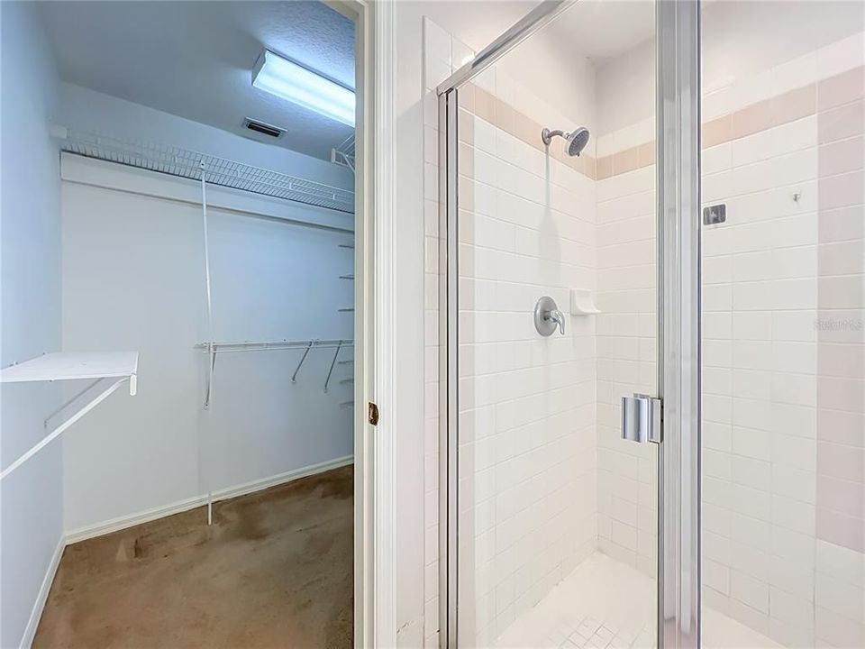 For Rent: $2,700 (3 beds, 2 baths, 1712 Square Feet)