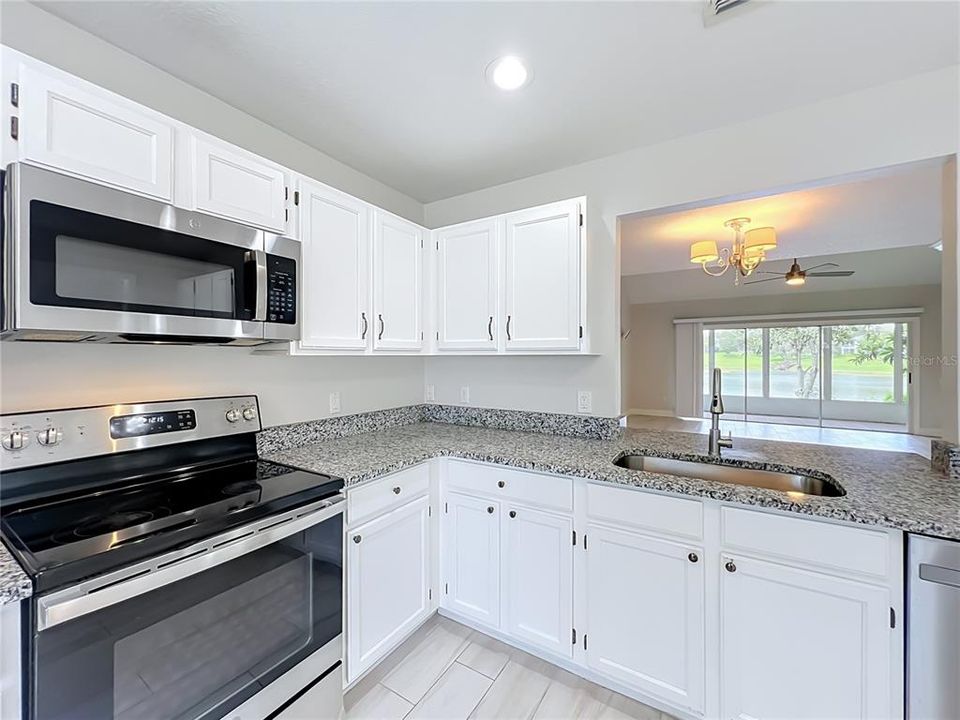 For Rent: $2,700 (3 beds, 2 baths, 1712 Square Feet)