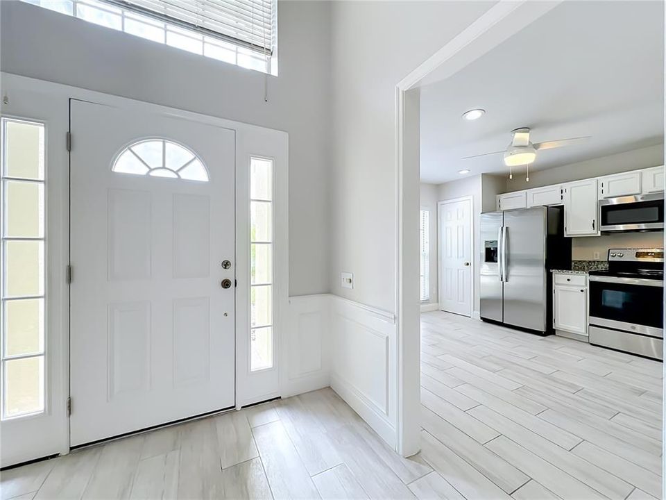 For Rent: $2,700 (3 beds, 2 baths, 1712 Square Feet)