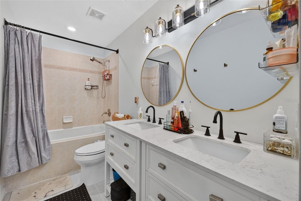 В аренду: $2,300 (3 спален, 2 ванн, 1482 Квадратных фут)