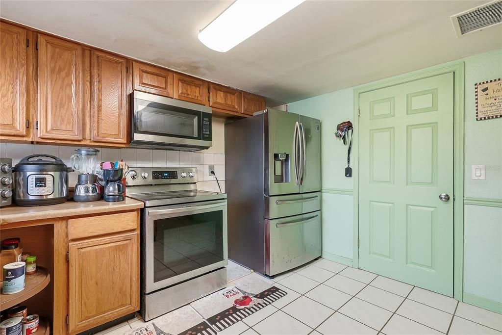 En Venta: $420,000 (3 camas, 2 baños, 1453 Pies cuadrados)