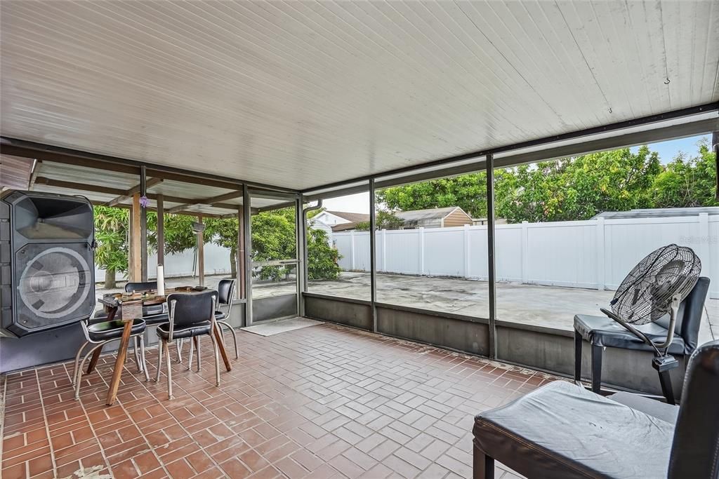 En Venta: $420,000 (3 camas, 2 baños, 1453 Pies cuadrados)