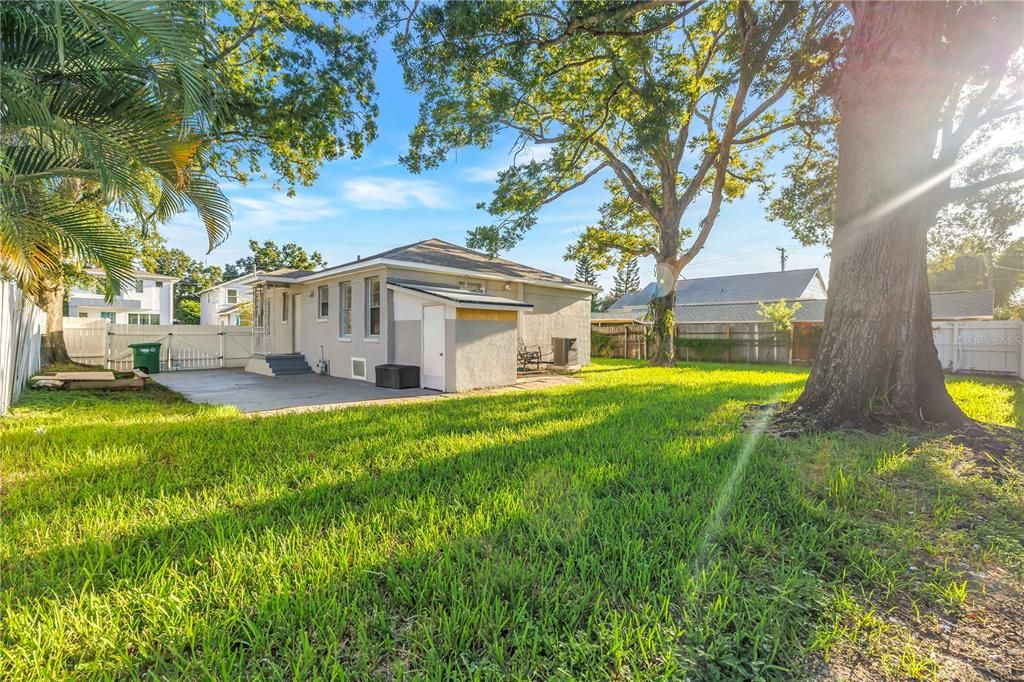En Venta: $449,000 (3 camas, 2 baños, 1250 Pies cuadrados)