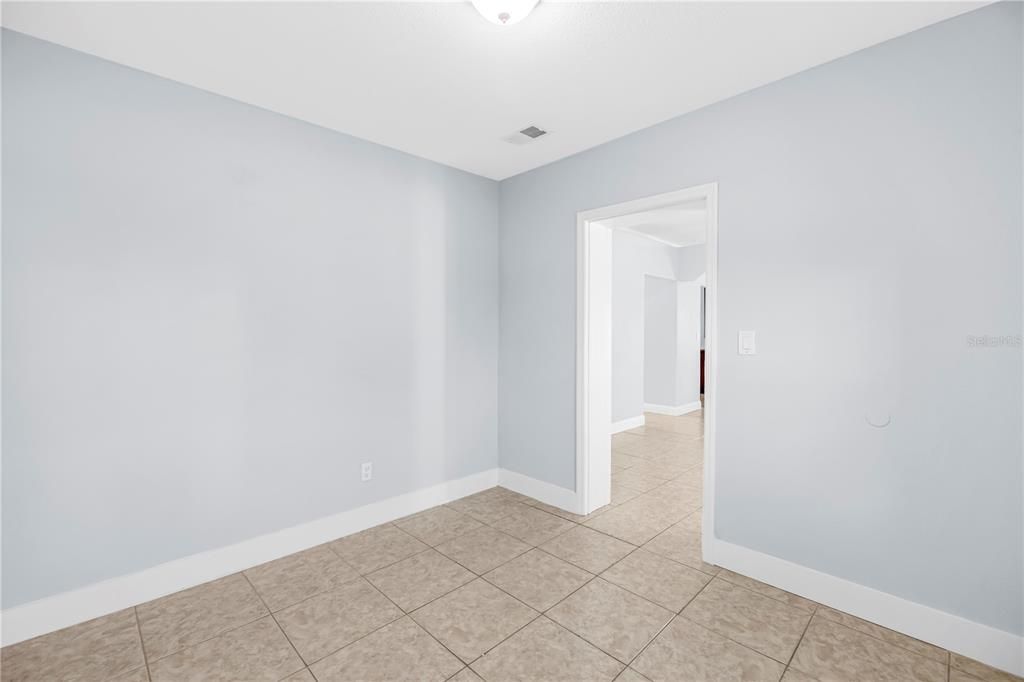 En Venta: $449,000 (3 camas, 2 baños, 1250 Pies cuadrados)
