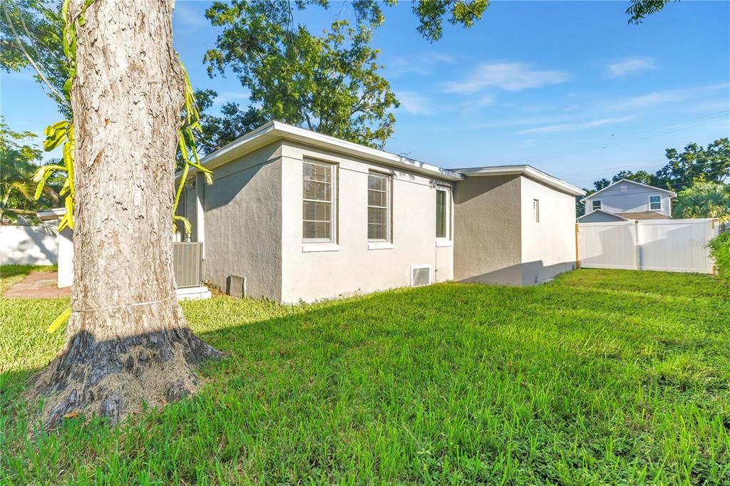 En Venta: $449,000 (3 camas, 2 baños, 1250 Pies cuadrados)