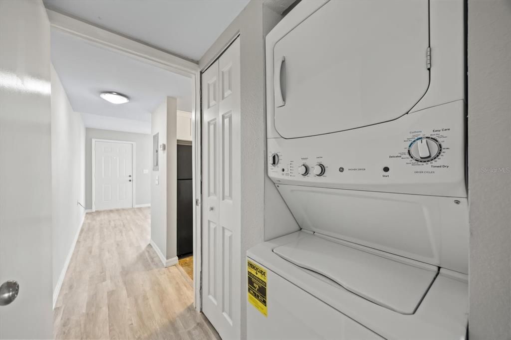 В аренду: $1,275 (1 спален, 1 ванн, 504 Квадратных фут)
