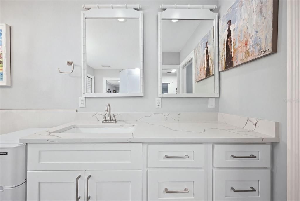 For Sale: $720,000 (3 beds, 2 baths, 2006 Square Feet)