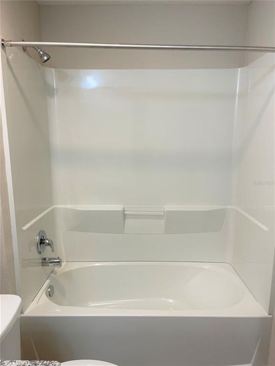 В аренду: $2,495 (4 спален, 2 ванн, 1850 Квадратных фут)