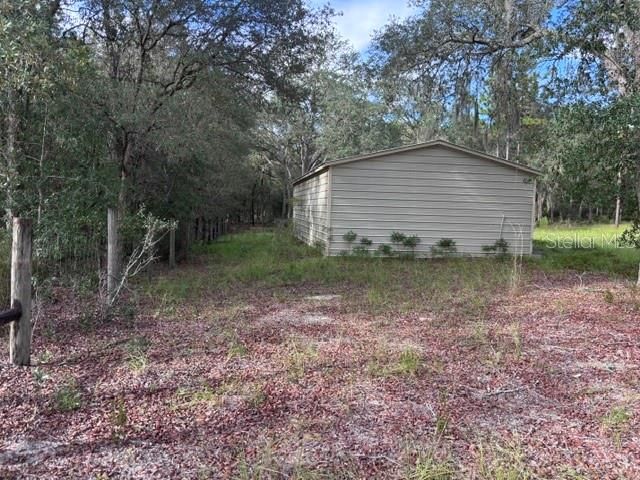 На продажу: $135,000 (3.75 acres)