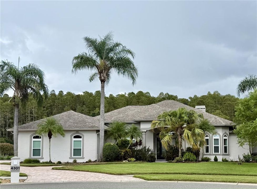 Recently Sold: $1,200,000 (4 beds, 3 baths, 3093 Square Feet)